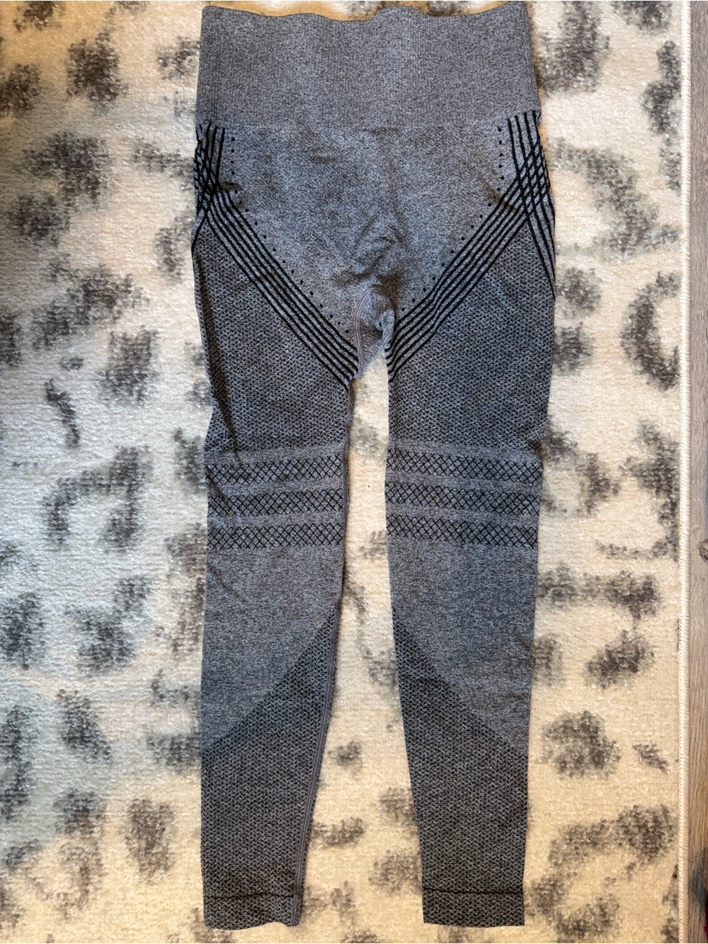 Seamless Grey Performance Leggings for Women